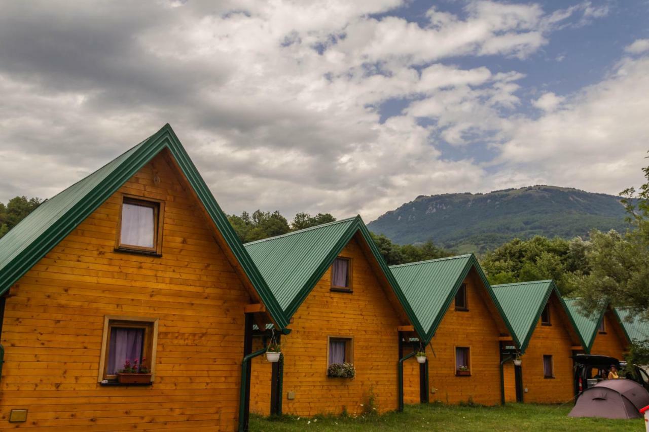 Camp Sutjeska Hotel Tjentiste Exterior photo